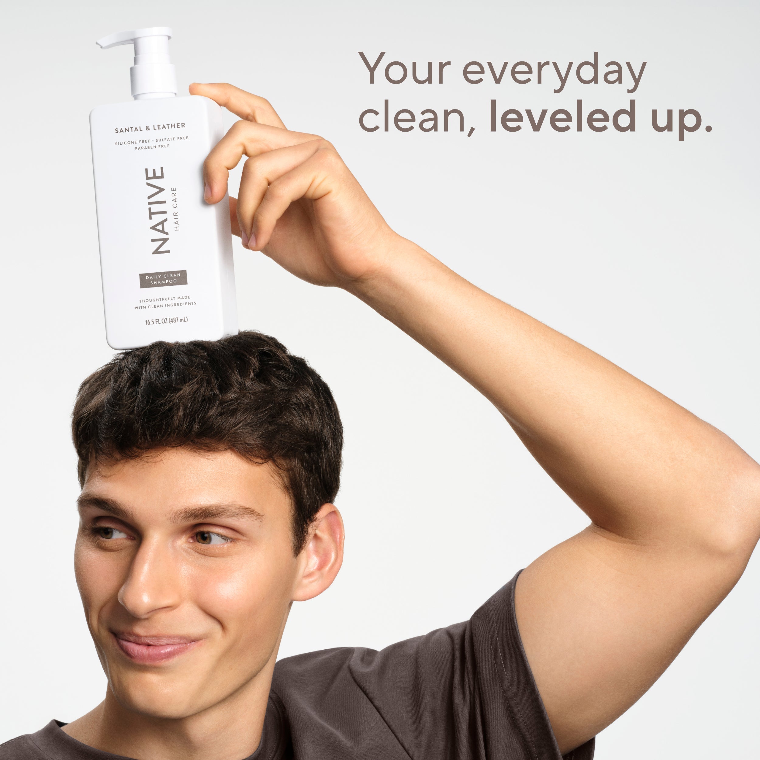 Native Daily Clean Shampoo | Santal & Leather